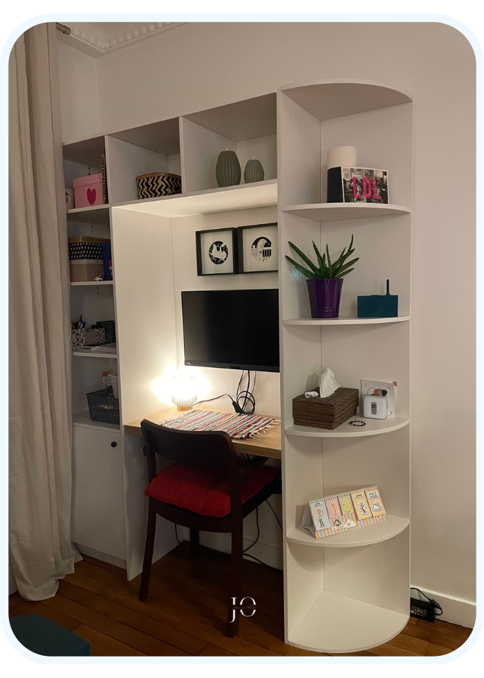 Bureau blanc